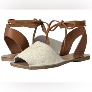 Source Unknown Brown and Cream Women's Sandals